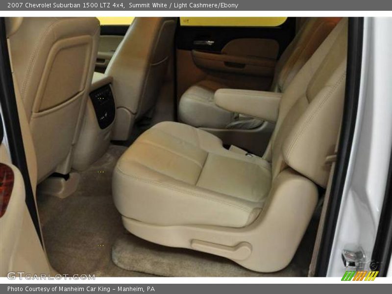 Summit White / Light Cashmere/Ebony 2007 Chevrolet Suburban 1500 LTZ 4x4
