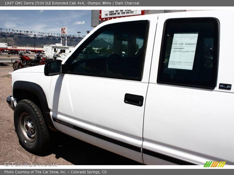 Olympic White / Dark Charcoal 1997 GMC Sierra 2500 SLE Extended Cab 4x4