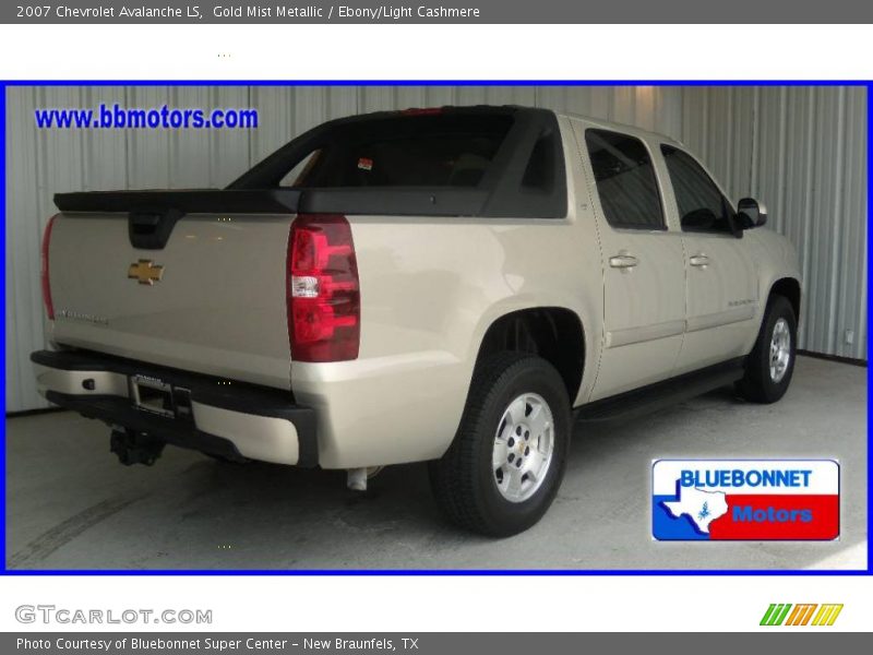 Gold Mist Metallic / Ebony/Light Cashmere 2007 Chevrolet Avalanche LS