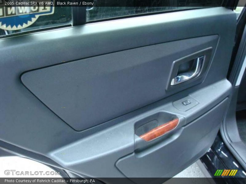 Black Raven / Ebony 2005 Cadillac SRX V6 AWD