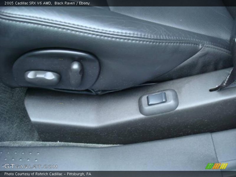 Black Raven / Ebony 2005 Cadillac SRX V6 AWD