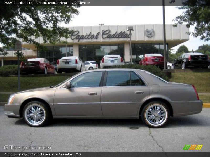 Radiant Bronze Metallic / Cashmere 2006 Cadillac DTS