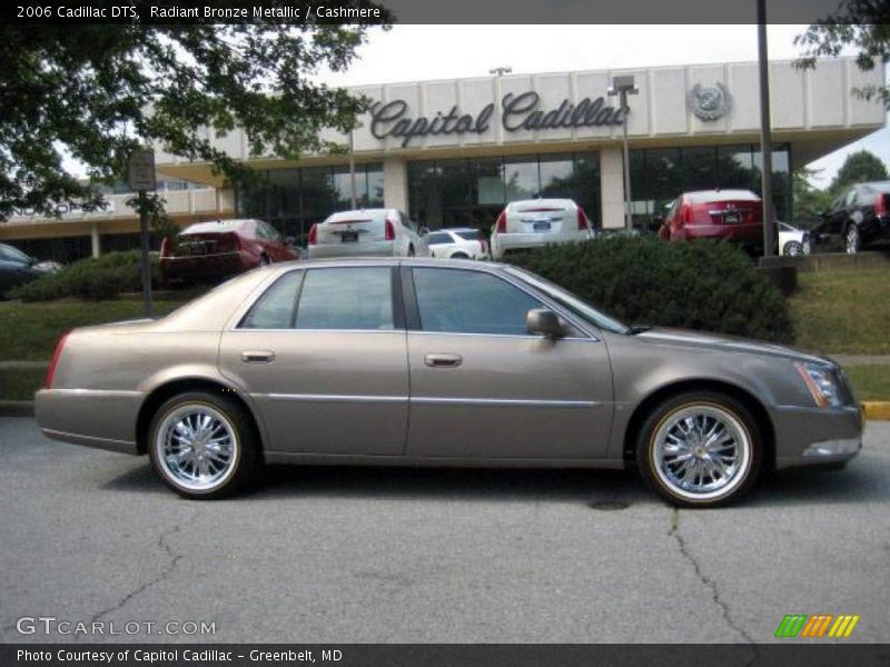Radiant Bronze Metallic / Cashmere 2006 Cadillac DTS
