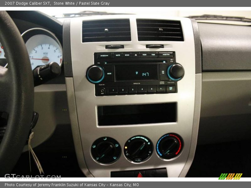 Stone White / Pastel Slate Gray 2007 Dodge Caliber SXT