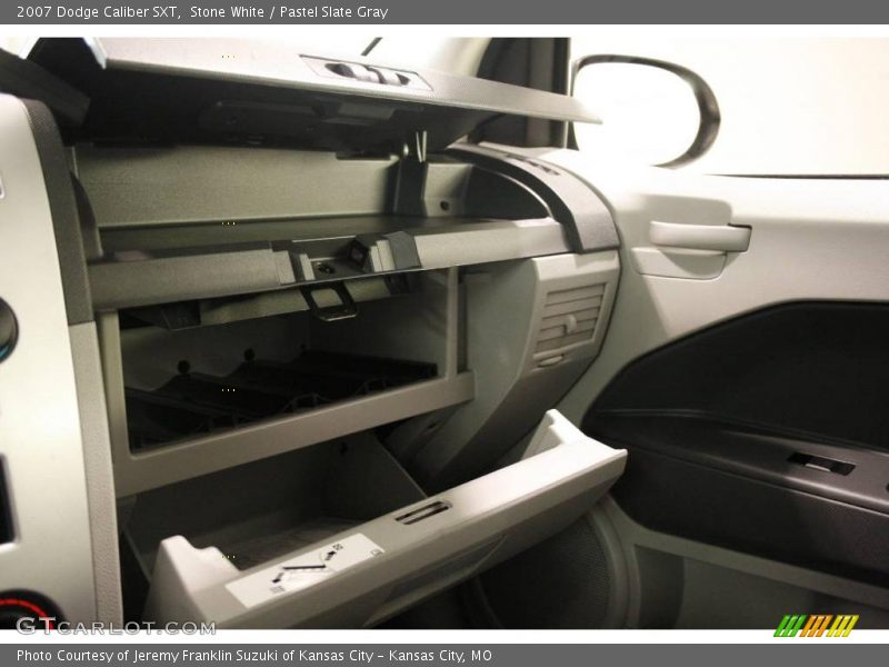 Stone White / Pastel Slate Gray 2007 Dodge Caliber SXT