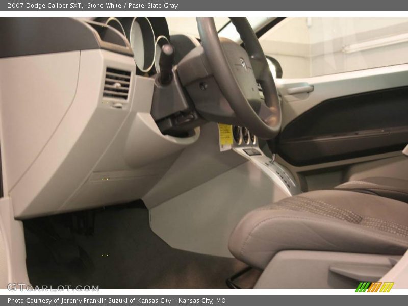 Stone White / Pastel Slate Gray 2007 Dodge Caliber SXT