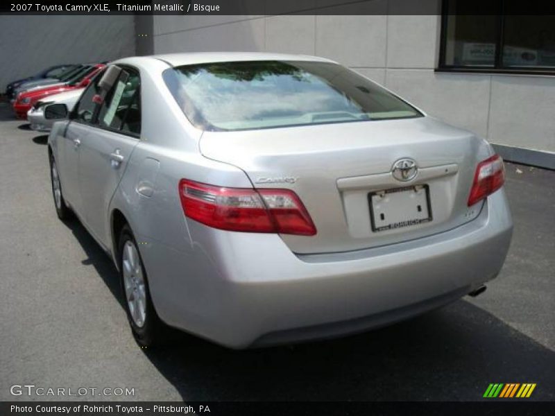 Titanium Metallic / Bisque 2007 Toyota Camry XLE