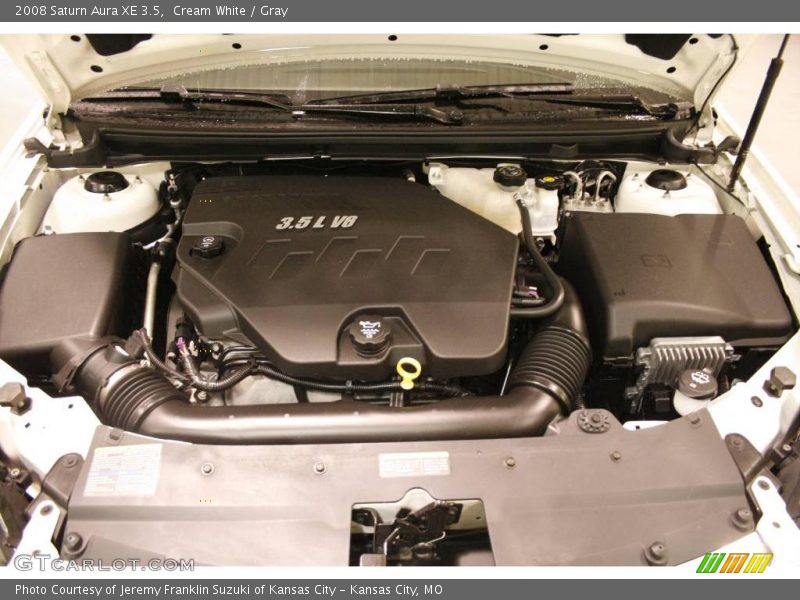 Cream White / Gray 2008 Saturn Aura XE 3.5