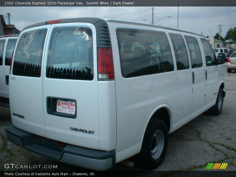 Summit White / Dark Pewter 2002 Chevrolet Express 1500 Passenger Van