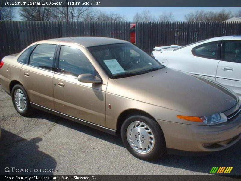 Medium Gold / Tan 2001 Saturn L Series L300 Sedan