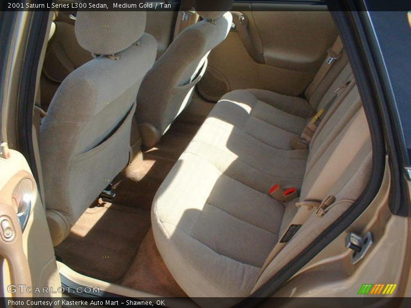 Medium Gold / Tan 2001 Saturn L Series L300 Sedan