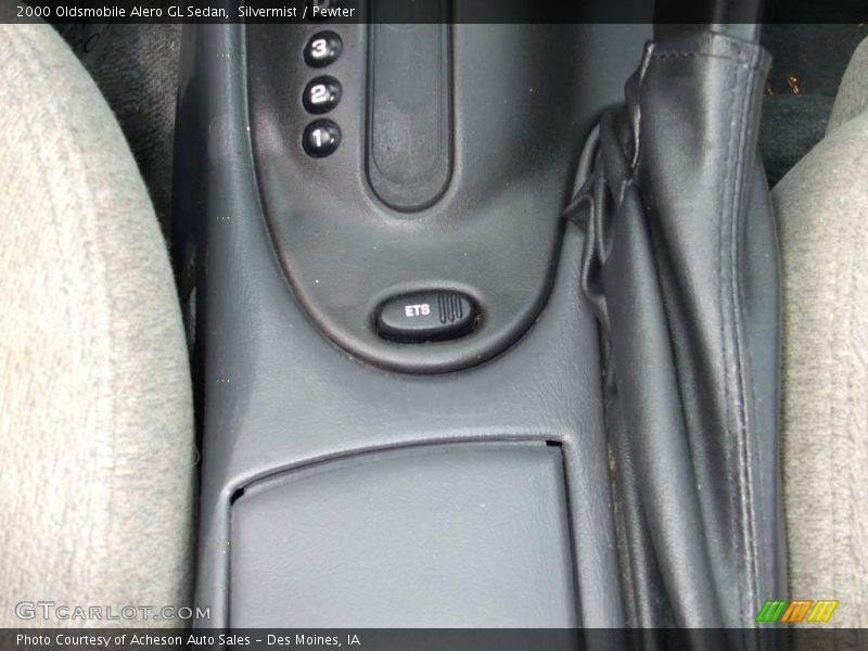 Silvermist / Pewter 2000 Oldsmobile Alero GL Sedan