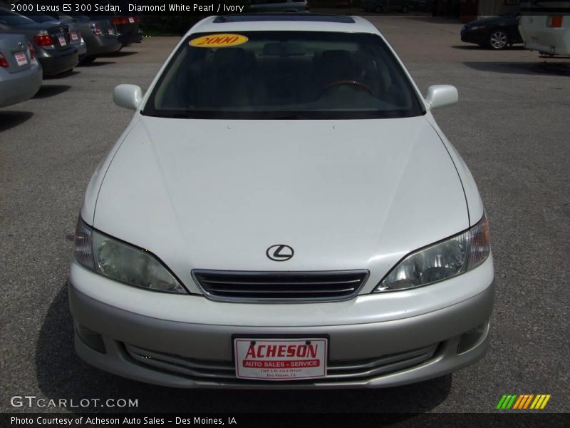 Diamond White Pearl / Ivory 2000 Lexus ES 300 Sedan