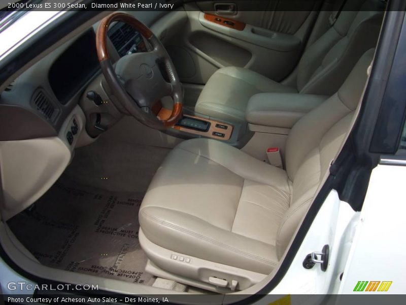 Diamond White Pearl / Ivory 2000 Lexus ES 300 Sedan