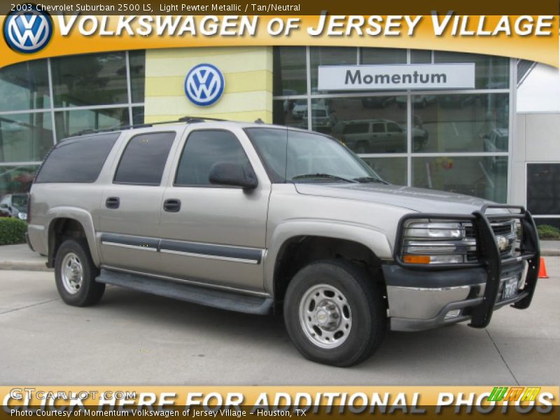 Light Pewter Metallic / Tan/Neutral 2003 Chevrolet Suburban 2500 LS