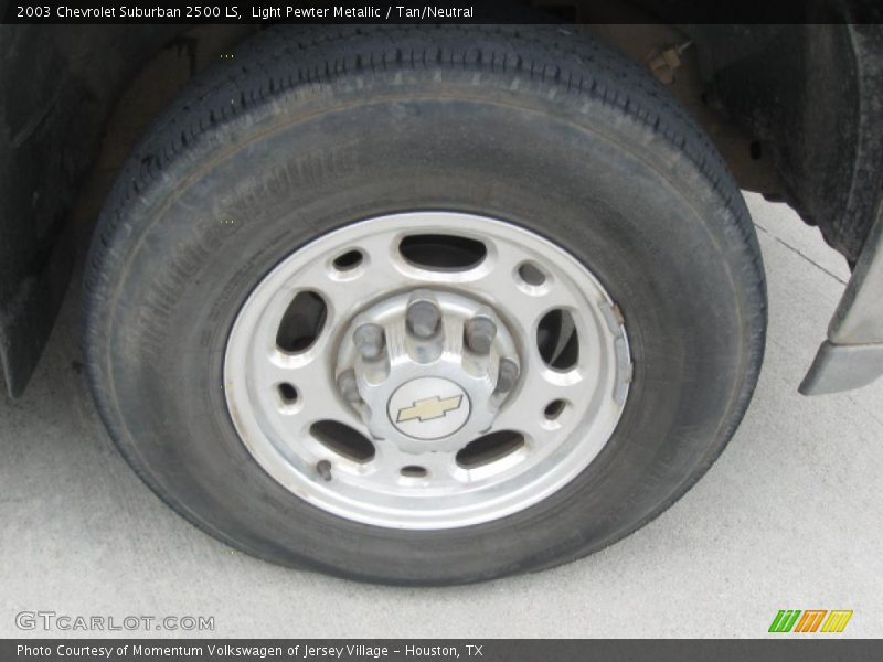 Light Pewter Metallic / Tan/Neutral 2003 Chevrolet Suburban 2500 LS