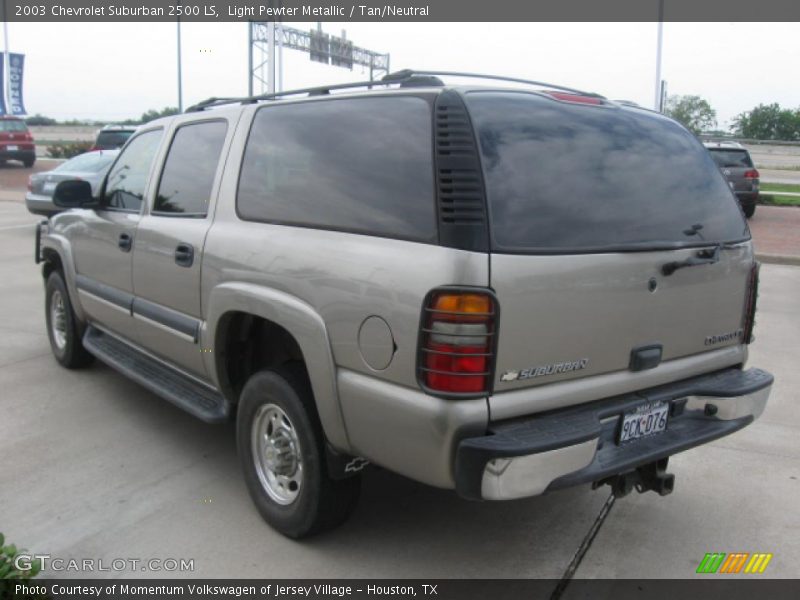 Light Pewter Metallic / Tan/Neutral 2003 Chevrolet Suburban 2500 LS