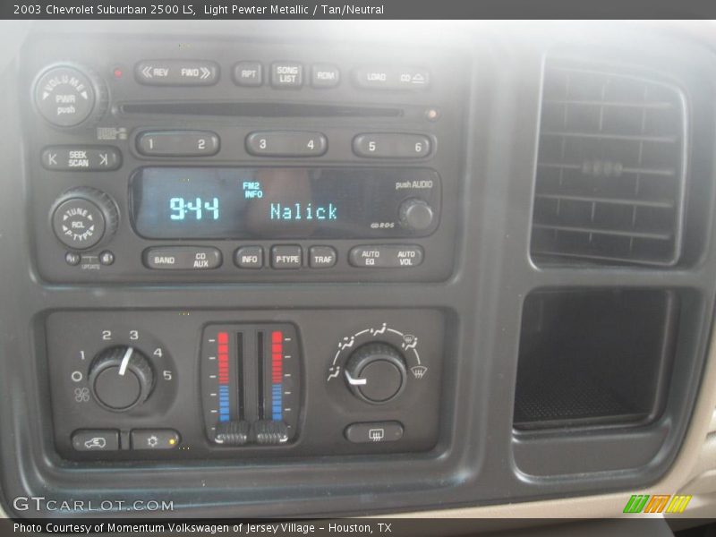 Light Pewter Metallic / Tan/Neutral 2003 Chevrolet Suburban 2500 LS