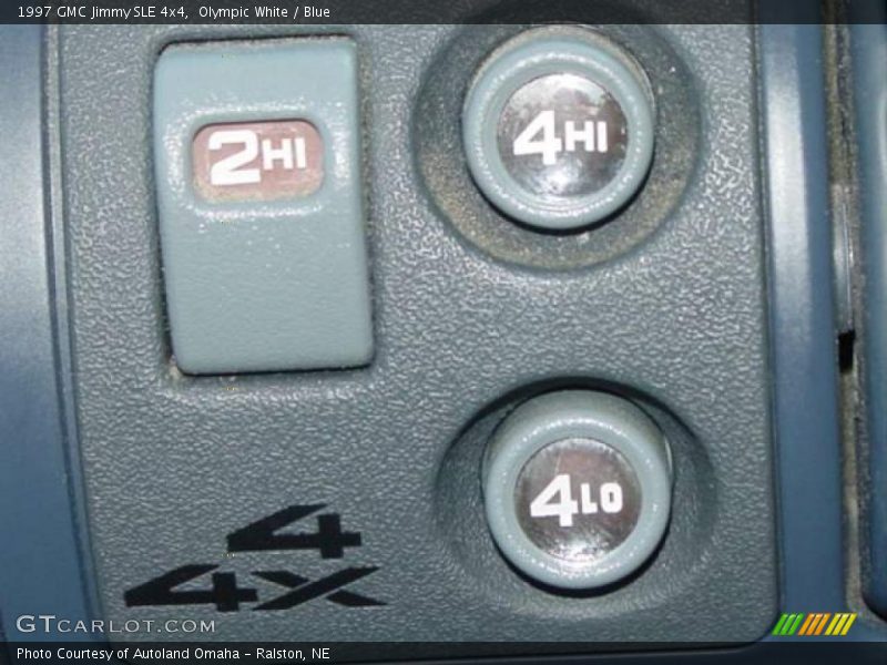Olympic White / Blue 1997 GMC Jimmy SLE 4x4