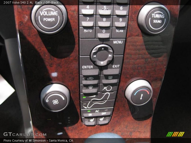 Black / Off-Black 2007 Volvo S40 2.4i