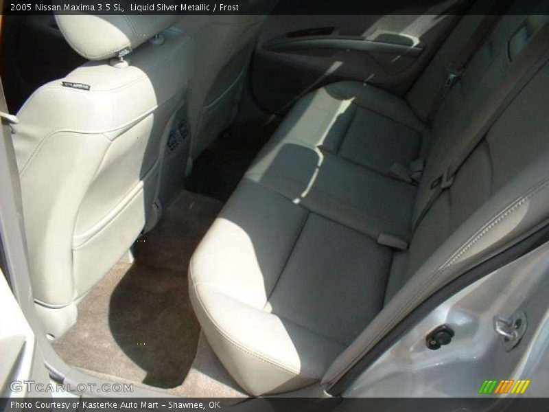 Liquid Silver Metallic / Frost 2005 Nissan Maxima 3.5 SL