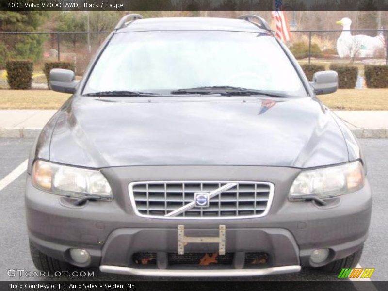 Black / Taupe 2001 Volvo V70 XC AWD