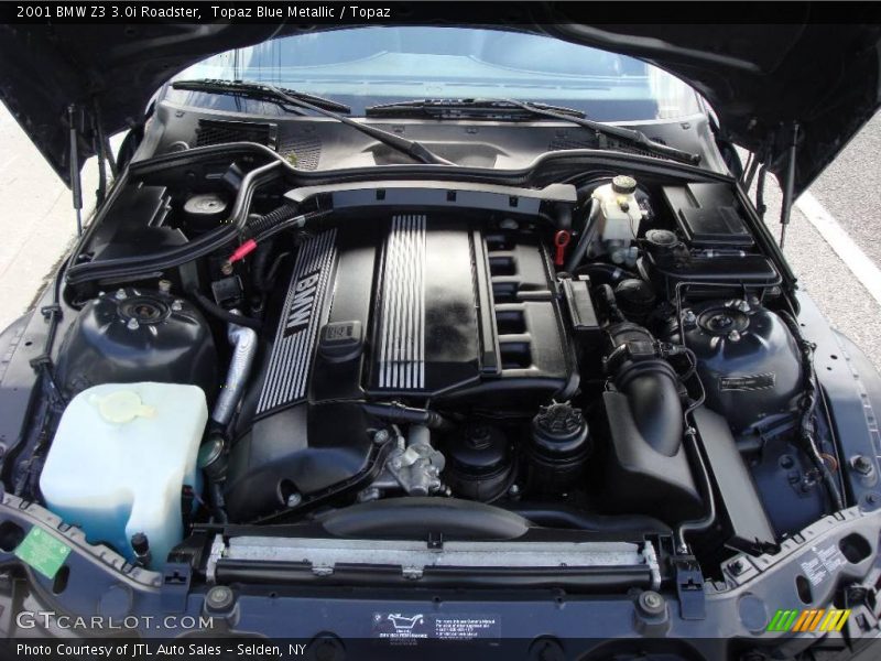Topaz Blue Metallic / Topaz 2001 BMW Z3 3.0i Roadster