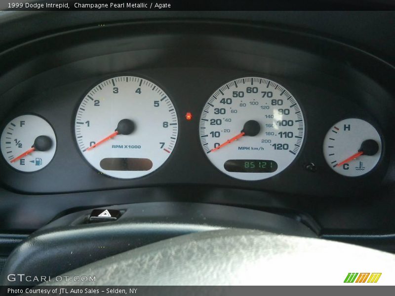 Champagne Pearl Metallic / Agate 1999 Dodge Intrepid