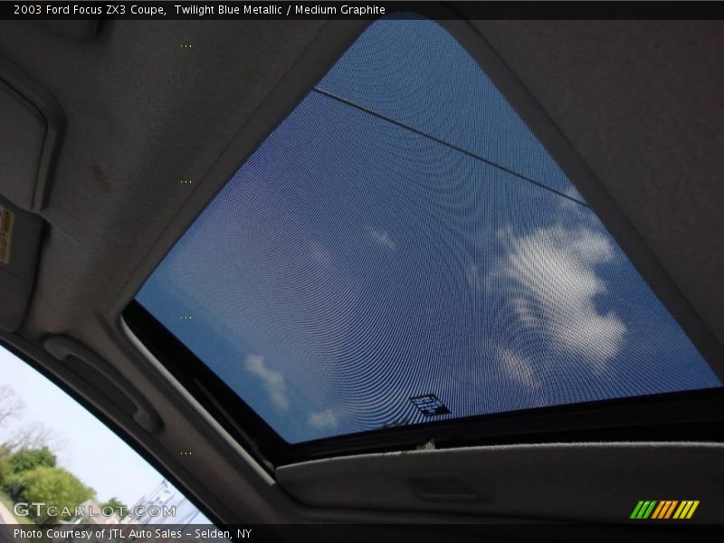 Twilight Blue Metallic / Medium Graphite 2003 Ford Focus ZX3 Coupe