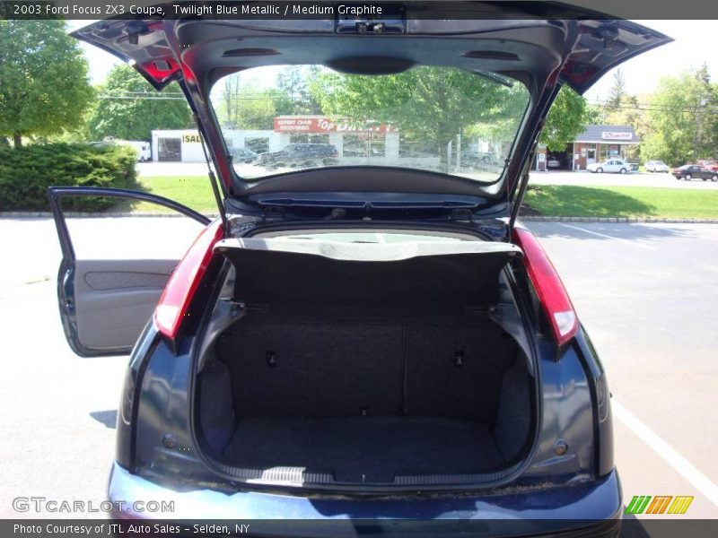 Twilight Blue Metallic / Medium Graphite 2003 Ford Focus ZX3 Coupe
