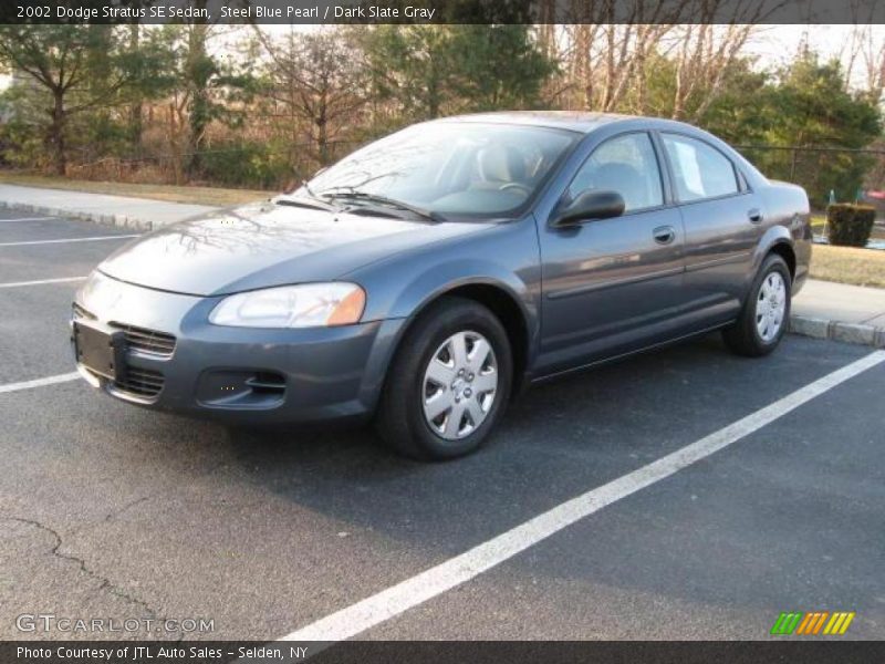 Steel Blue Pearl / Dark Slate Gray 2002 Dodge Stratus SE Sedan