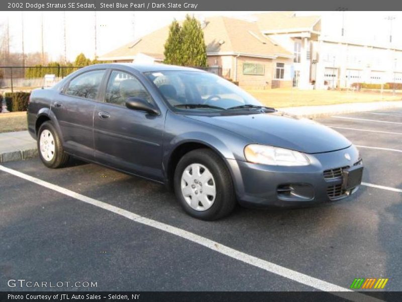 Steel Blue Pearl / Dark Slate Gray 2002 Dodge Stratus SE Sedan