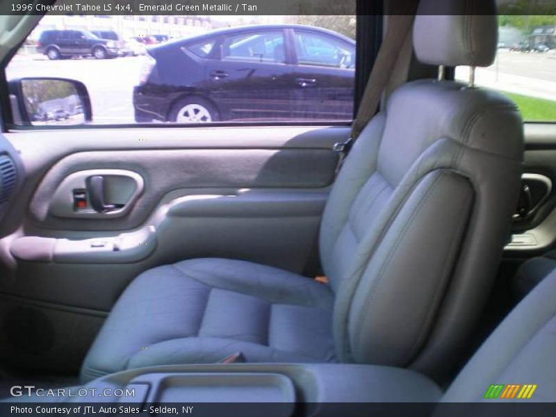 Emerald Green Metallic / Tan 1996 Chevrolet Tahoe LS 4x4