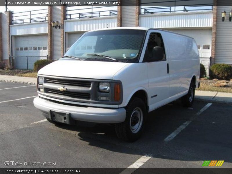Olympic White / Gray 1997 Chevrolet Chevy Van G3500 Passenger