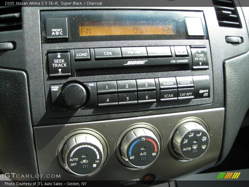 Super Black / Charcoal 2005 Nissan Altima 3.5 SE-R