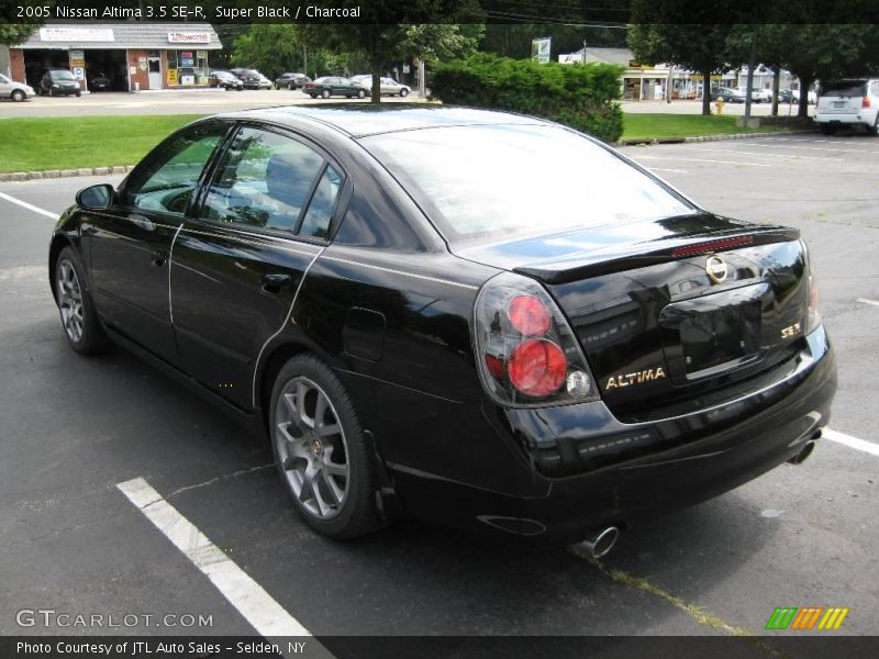 Super Black / Charcoal 2005 Nissan Altima 3.5 SE-R