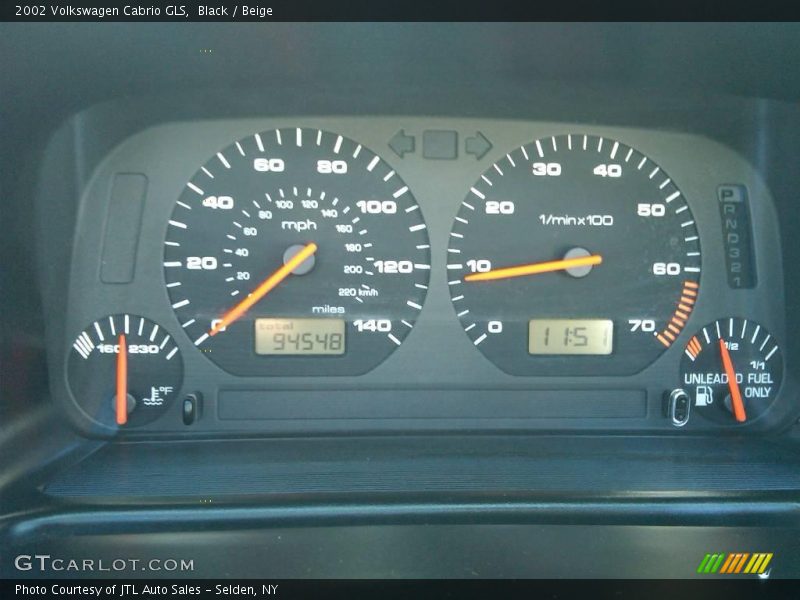 Black / Beige 2002 Volkswagen Cabrio GLS