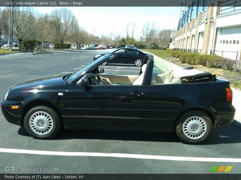 Black / Beige 2002 Volkswagen Cabrio GLS