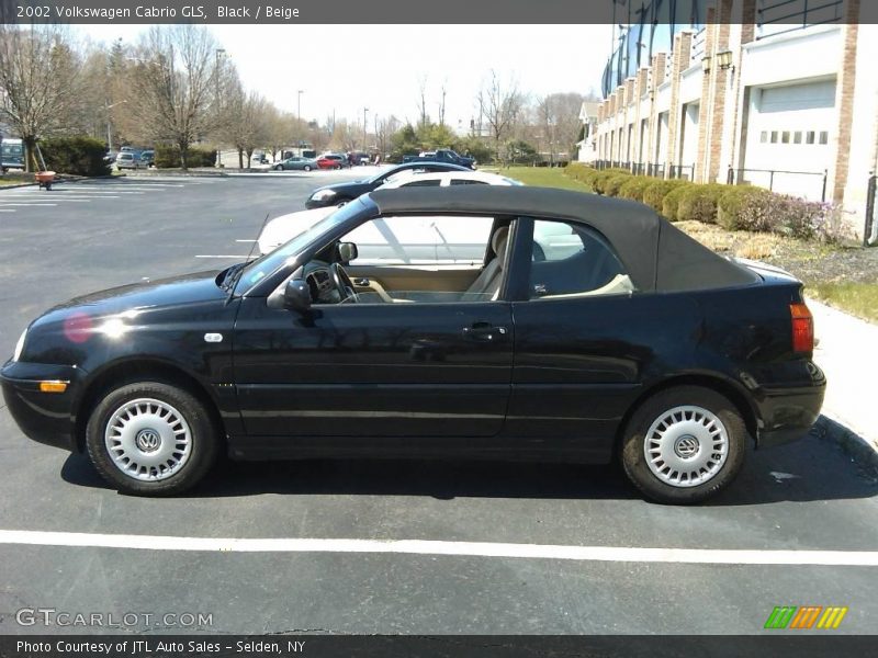 Black / Beige 2002 Volkswagen Cabrio GLS