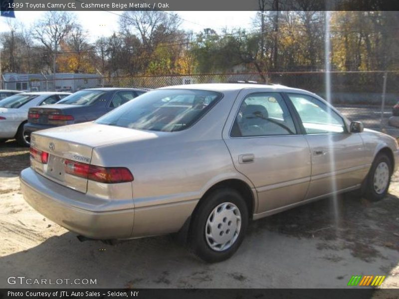 Cashmere Beige Metallic / Oak 1999 Toyota Camry CE