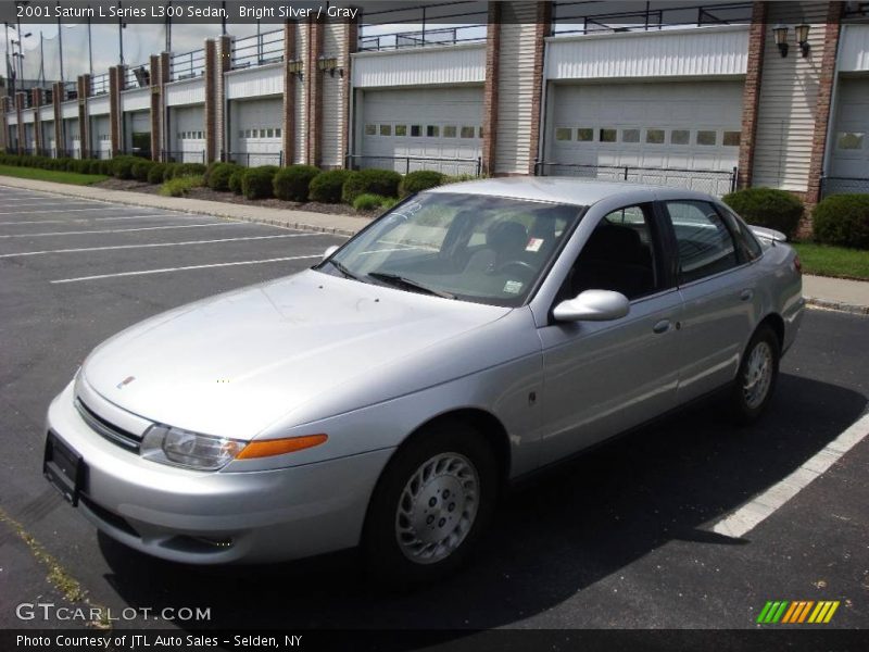 Bright Silver / Gray 2001 Saturn L Series L300 Sedan