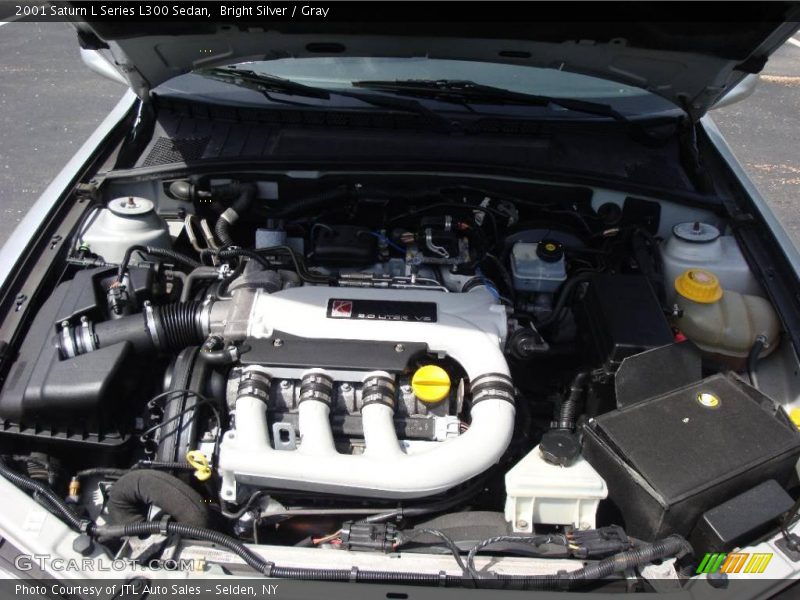 Bright Silver / Gray 2001 Saturn L Series L300 Sedan