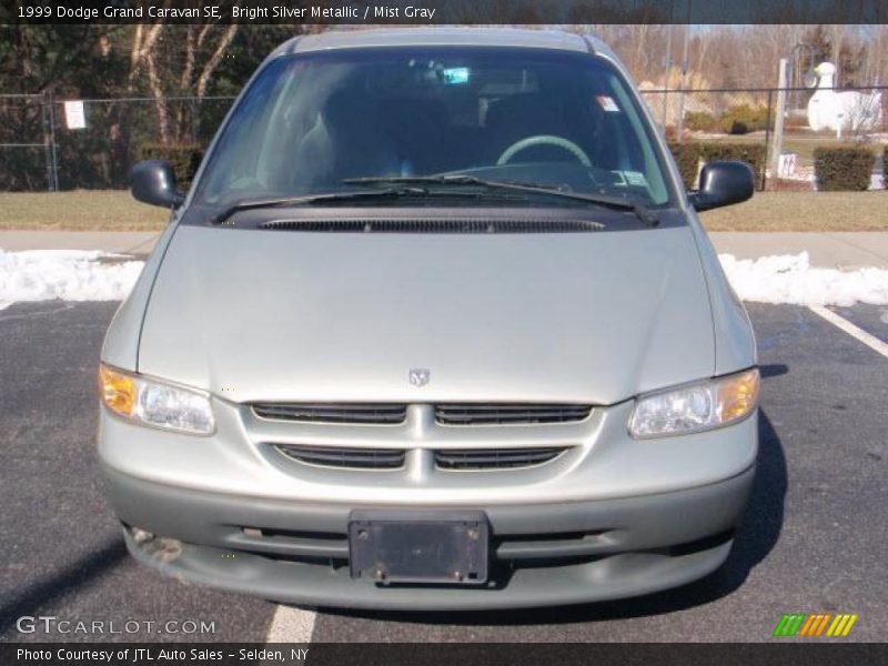 Bright Silver Metallic / Mist Gray 1999 Dodge Grand Caravan SE