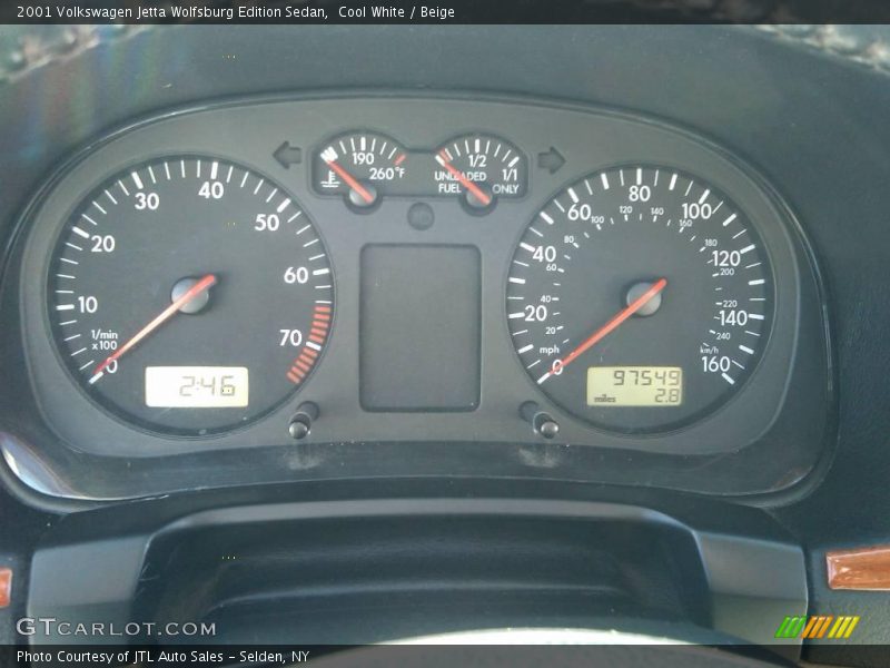 Cool White / Beige 2001 Volkswagen Jetta Wolfsburg Edition Sedan