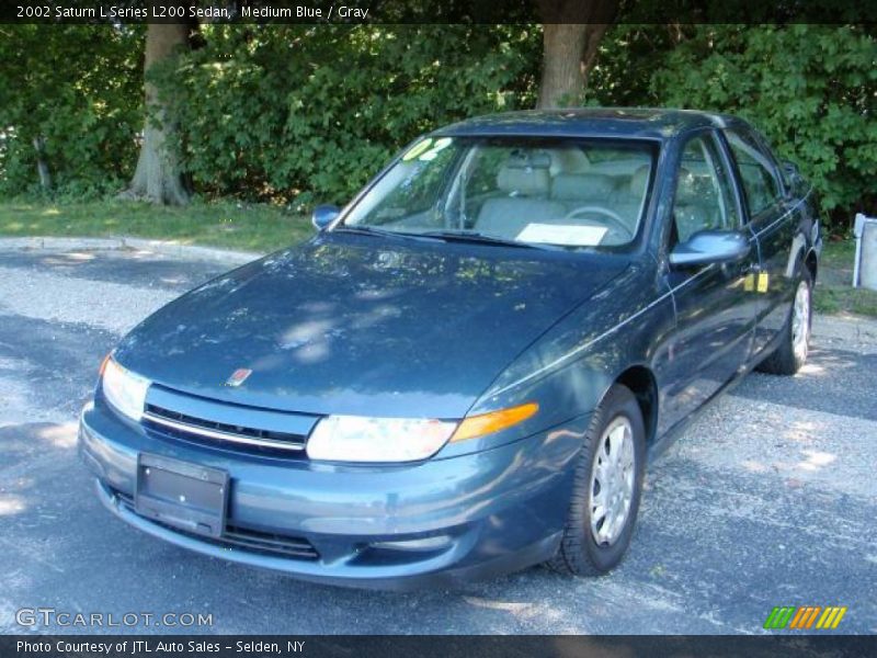 Medium Blue / Gray 2002 Saturn L Series L200 Sedan