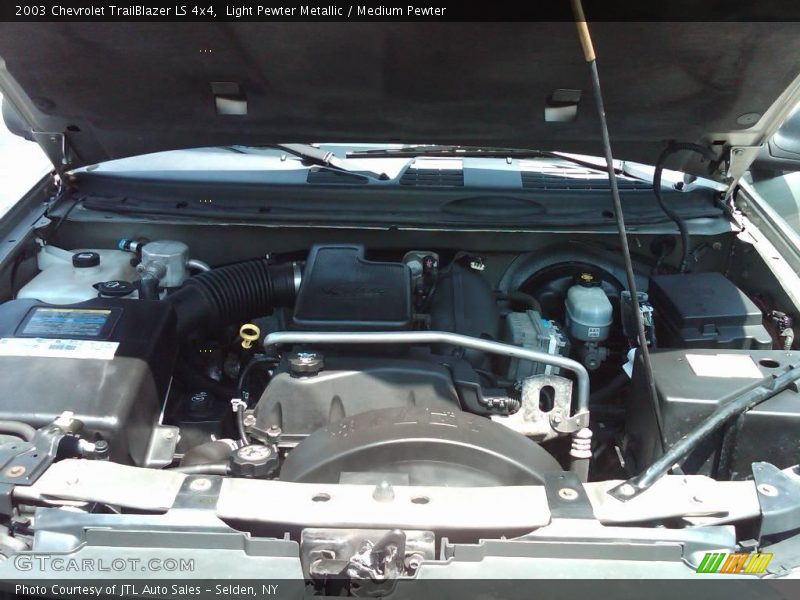 Light Pewter Metallic / Medium Pewter 2003 Chevrolet TrailBlazer LS 4x4