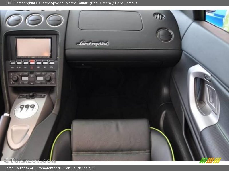  2007 Gallardo Spyder Nero Perseus Interior