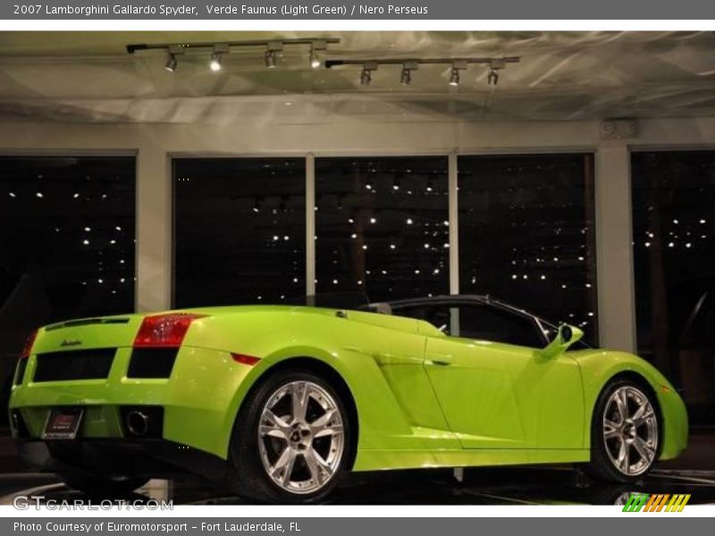 Verde Faunus (Light Green) / Nero Perseus 2007 Lamborghini Gallardo Spyder