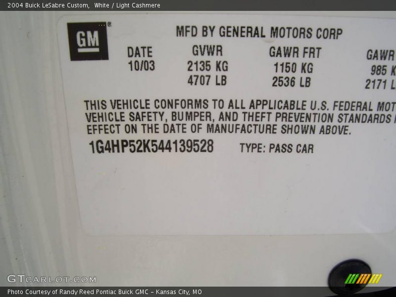 White / Light Cashmere 2004 Buick LeSabre Custom