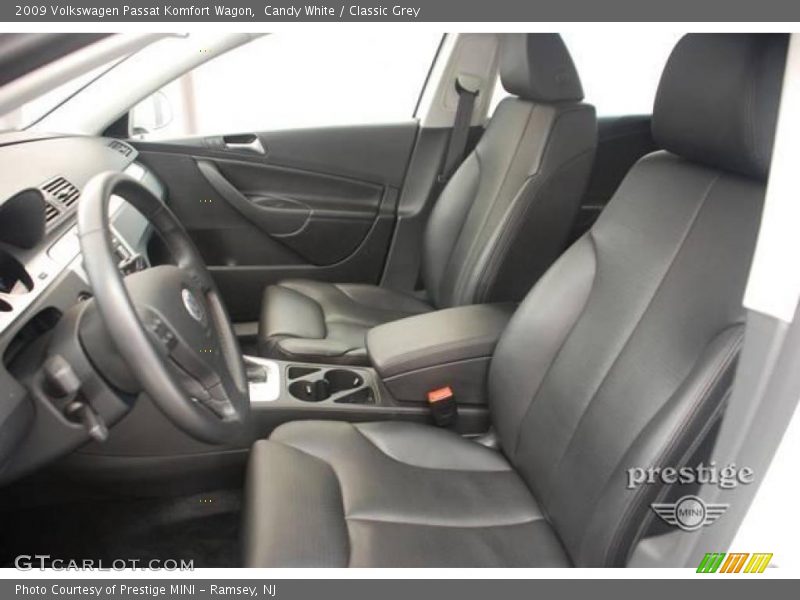 Candy White / Classic Grey 2009 Volkswagen Passat Komfort Wagon
